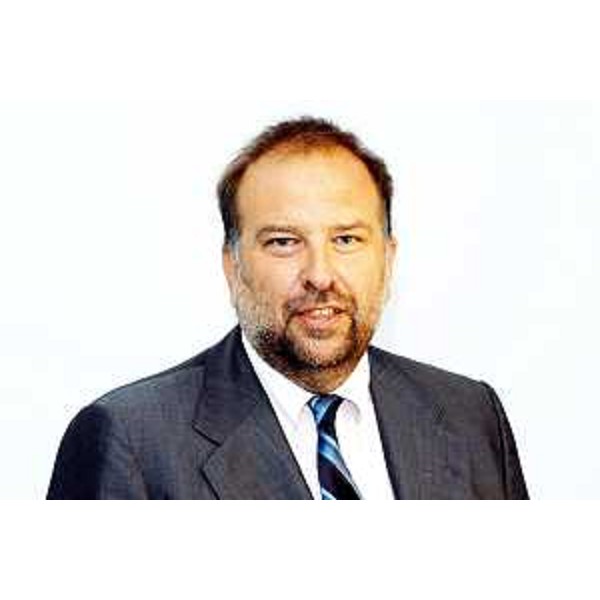 Roberto Cosolini, Assessore regionale Lavoro, Formazione, Università e Ricerca. (Trieste 24/06/03) 