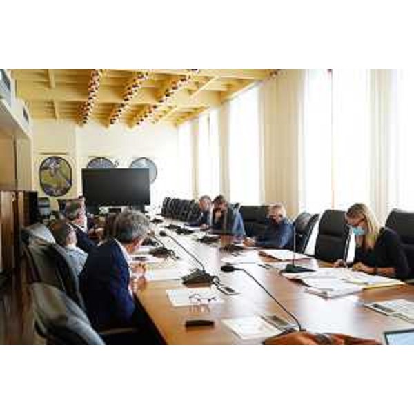 La riunione della Giunta per le nomine - La riunione della Giunta per le nomine