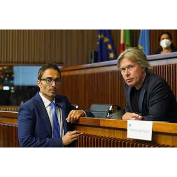 Stefano Mazzolini (Lega), insieme all'assessore regionale Sergio Emidio Bini - Stefano Mazzolini (Lega), insieme all'assessore regionale Sergio Emidio Bini