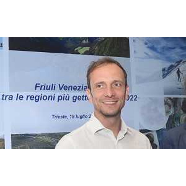 Il Governatore della Regione Massimiliano Fedriga durante la conferenza stampa svoltasi a Trieste per la presentazione dei dati rilevati dall'istituto Demoskopika - Il Governatore della Regione Massimiliano Fedriga durante la conferenza stampa svoltasi a Trieste per la presentazione dei dati rilevati dall'istituto Demoskopika