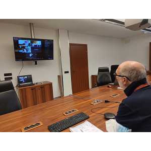Il vicegovernatore Riccardi in videoconferenza per fare il punto sulle operazioni di spegnimento dell'incendio in Val Resia - Il vicegovernatore Riccardi in videoconferenza per fare il punto sulle operazioni di spegnimento dell'incendio in Val Resia 