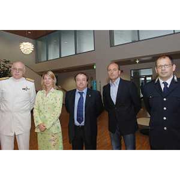 Federica Seganti (Assessore regionale Autonomie locali) alla presentazione della convenzione siglata tra la Capitaneria di Porto e il Comune di Lignano Sabbiadoro. (Udine 05/06/08) 