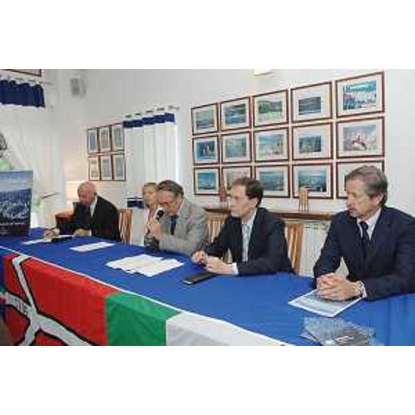 Luca Ciriani (Vicepresidente FVG e Assessore regionale Attività produttive) alla presentazione ufficiale della 40.a Barcolana, la regata velica più affollata d'Europa, nella sede della Società Barcola-Grignano a Trieste. (Trieste 05/06/08)