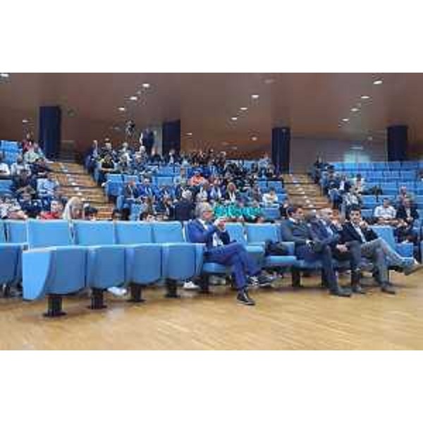 Il presidente del Consiglio regionale, Piero Mauro Zanin, a Udine alla presentazione de "Il grande stop" - Il presidente del Consiglio regionale, Piero Mauro Zanin, a Udine alla presentazione de "Il grande stop"