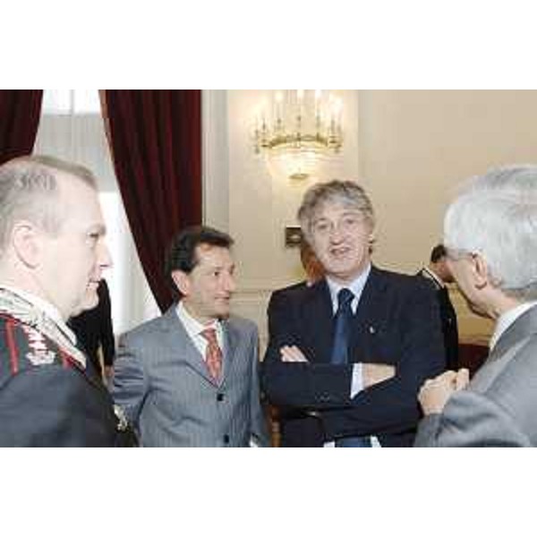 Renzo Tondo (Presidente Friuli Venezia Giulia) con Giuseppe Padulano (Questore Udine) alla Conferenza regionale delle Autorità di Pubblica sicurezza a Trieste. (Trieste 18/06/08)