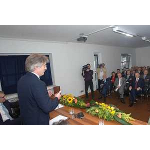 Renzo Tondo (Presidente Friuli Venezia Giulia) nella sede di Tolmezzo dell'Associazione degli Industriali di Udine. (Tolmezzo 18/06/08)