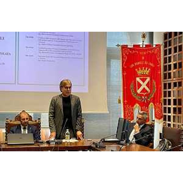 L'intervento dell'assessore regionale Sergio Emidio Bini al convegno organizzato da Confesercenti Udine a San Daniele del Friuli - L'intervento dell'assessore regionale Sergio Emidio Bini al convegno organizzato da Confesercenti Udine a San Daniele del Friuli