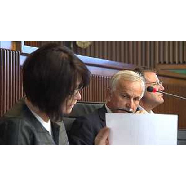 L'assessore Alessia Rosolen e Giuseppe Sibau (Prog Fvg/Ar), presidente della VI Commissione - L'assessore Alessia Rosolen e Giuseppe Sibau (Prog Fvg/Ar), presidente della VI Commissione