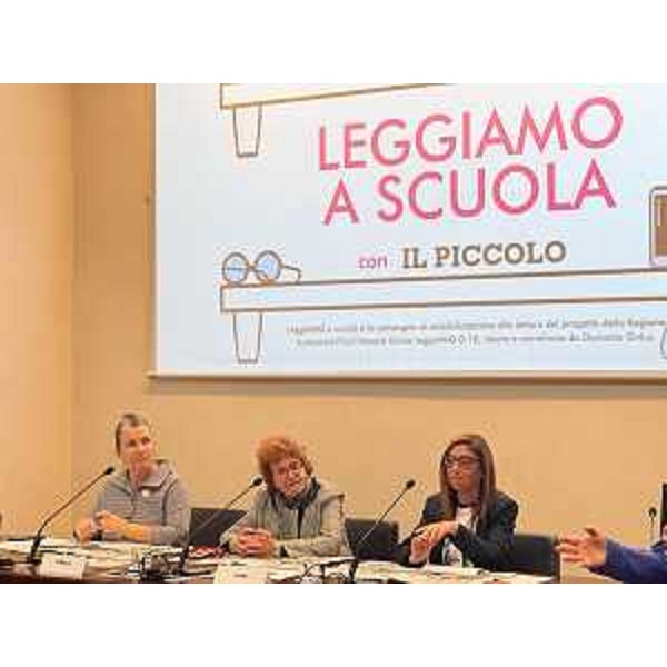 La presentazione del progetto "LeggiAMO a Scuola" - La presentazione del progetto "LeggiAMO a Scuola"