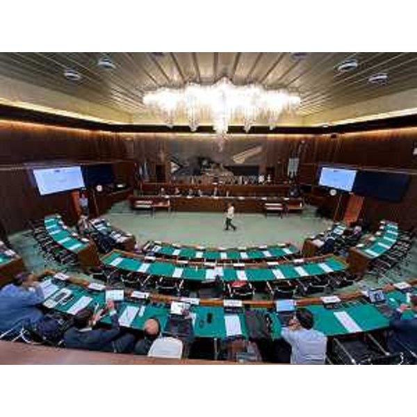 La I Commissione riunita nell'aula consiliare - La I Commissione riunita nell'aula consiliare 