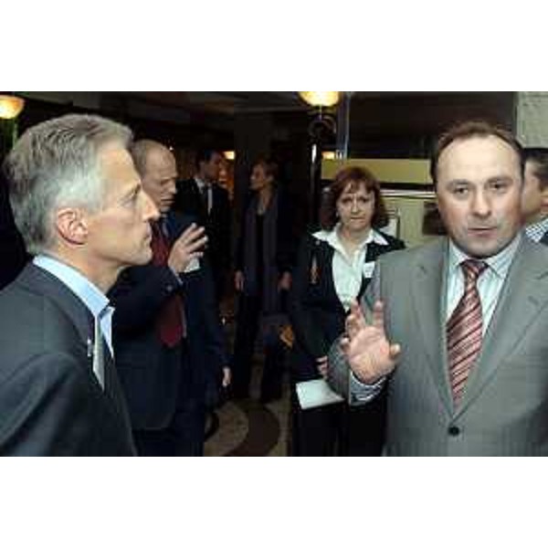 Riccardo Illy (Presidente Regione Friuli Venezia Giulia) con Damir Polancec (Vice Primo Ministro Croazia) (Zagabria, 10/05/06)