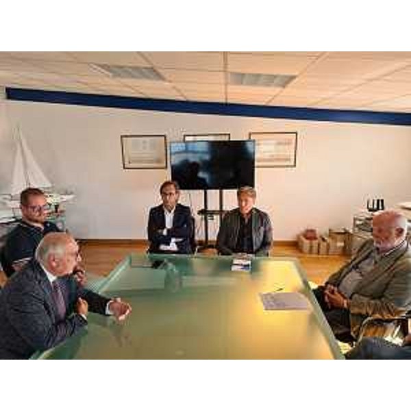 L'assessore regionale alle Attività produttive e Turismo del Friuli Venezia Giulia, Sergio Emidio Bini, durante la visita alla Darsena San Marco marina resort a Grado. - L'assessore regionale alle Attività produttive e Turismo del Friuli Venezia Giulia, Sergio Emidio Bini, durante la visita alla Darsena San Marco marina resort a Grado.