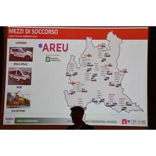 Una slide proiettata durante il convegno - Una slide proiettata durante il convegno