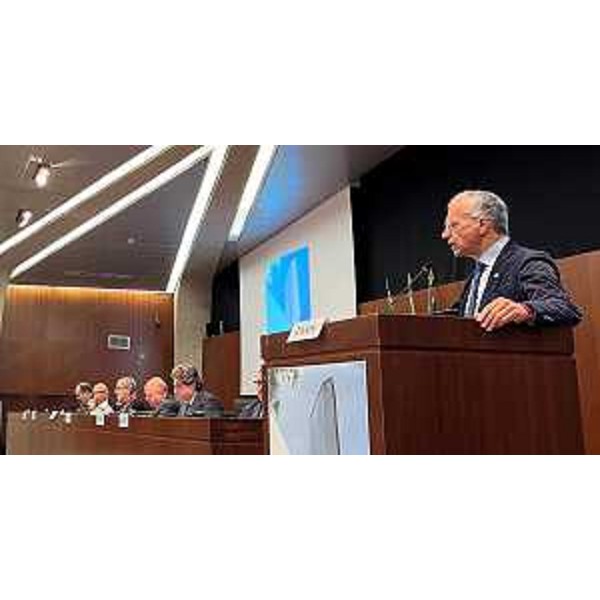 L'intervento del presidente del Cr Fvg, Piero Mauro Zanin, al convegno giornalisti di Milano - L'intervento del presidente del Cr Fvg, Piero Mauro Zanin, al convegno giornalisti di Milano