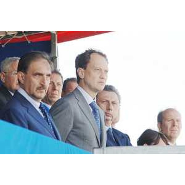 Ignazio La Russa (Ministro Difesa) e Luca Ciriani (Vicepresidente Regione FVG) all'inaugurazione del primo asilo nido aziendale realizzato in Italia all'interno di un insediamento militare, l'aeroporto Francesco Baracca sede del 5° Reggimento Aviazione Esercito Rigel di Casarsa della Delizia. (Casarsa della Delizia 08/07/08)