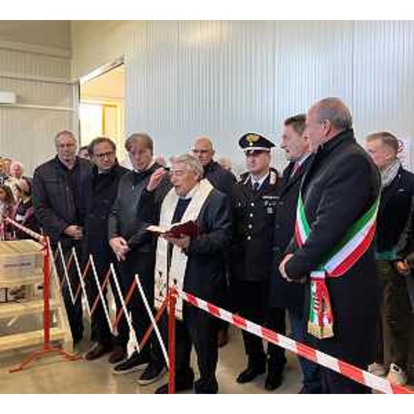La benedizione dei nuovi impianti. - La benedizione dei nuovi impianti.