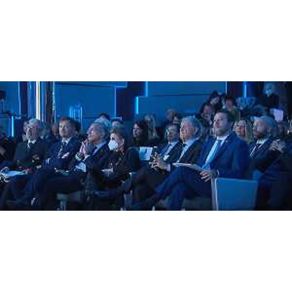 Piero Mauro Zanin, presidente del Consiglio regionale Fvg, durante la cerimonia di varo - Piero Mauro Zanin, presidente del Consiglio regionale Fvg, durante la cerimonia di varo