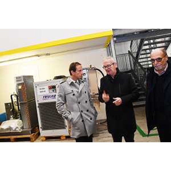 Il governatore assieme al fondatore di Friulair Luigi Vaccaro - Il governatore assieme al fondatore di Friulair Luigi Vaccaro