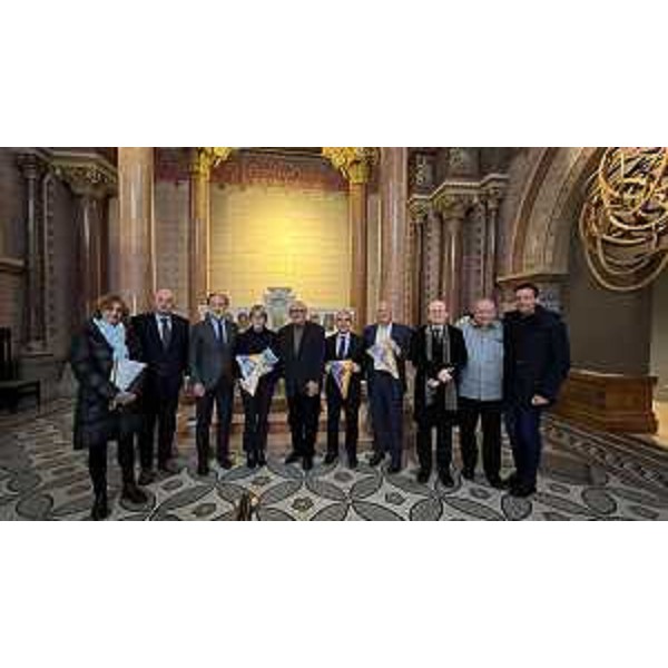 L'assessore Barbara Zilli, al centro, con la delegazione friulana ha incontrato il Console generale italiano a Lione - L'assessore Barbara Zilli, al centro, con la delegazione friulana ha incontrato il Console generale italiano a Lione