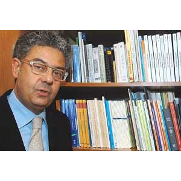 Roberto Antonaz, Assessore regionale Istruzione, Cultura, Sport e Pace.