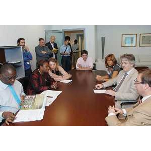 Renzo Tondo (Presidente Friuli Venezia Giulia) incontra Olivia Grange (Ministro Cultura Giamaica) a Udine in occasione del Festival reggae Rototom Sunsplash di Osoppo. (Udine 10/07/08)