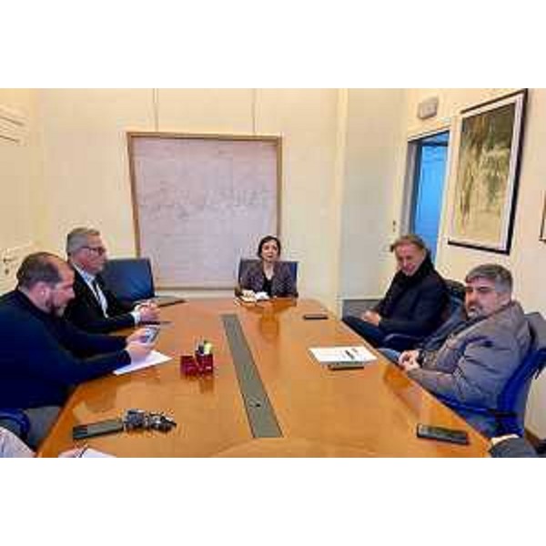 L'incontro svoltosi in Municipio a Zoppola alla presenza dell'assessore regionale all'Ambiente Fabio Scoccimarro - L'incontro svoltosi in Municipio a Zoppola alla presenza dell'assessore regionale all'Ambiente Fabio Scoccimarro