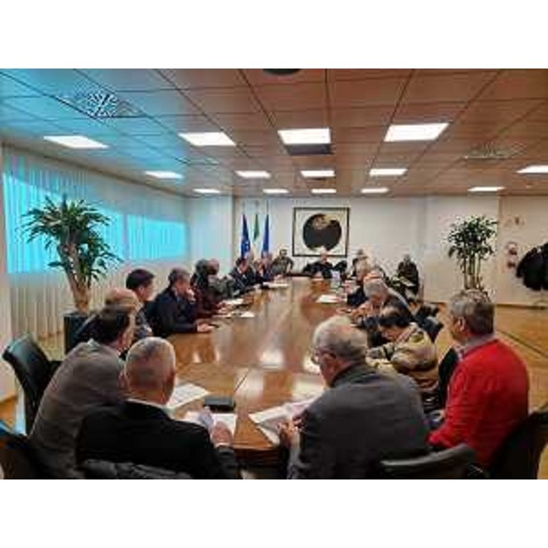 L'assessore regionale alla Difesa del'Ambiente Fabio Scoccimarro al tavolo di confronto svoltosi oggi a Udine - L'assessore regionale alla Difesa del'Ambiente Fabio Scoccimarro al tavolo di confronto svoltosi oggi a Udine