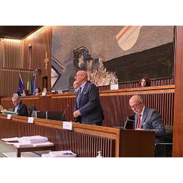 L'assessore al Patrimonio e Demanio Sebastiano Callari interviene in I Commissione - L'assessore al Patrimonio e Demanio Sebastiano Callari interviene in I Commissione