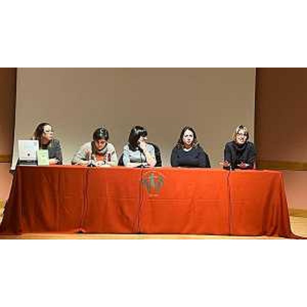 Il tavolo dei relatori al convegno svoltosi a Zugliano - Il tavolo dei relatori al convegno svoltosi a Zugliano