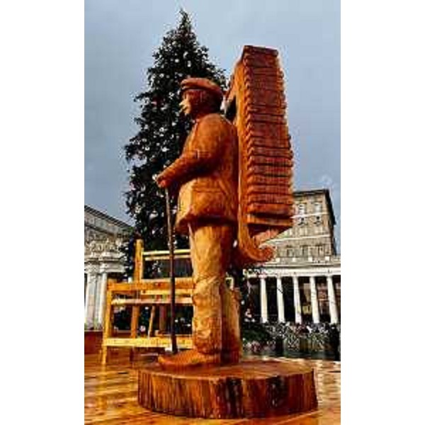 Un particolare del presepe di Sutrio in piazza San Pietro - Un particolare del presepe di Sutrio in piazza San Pietro