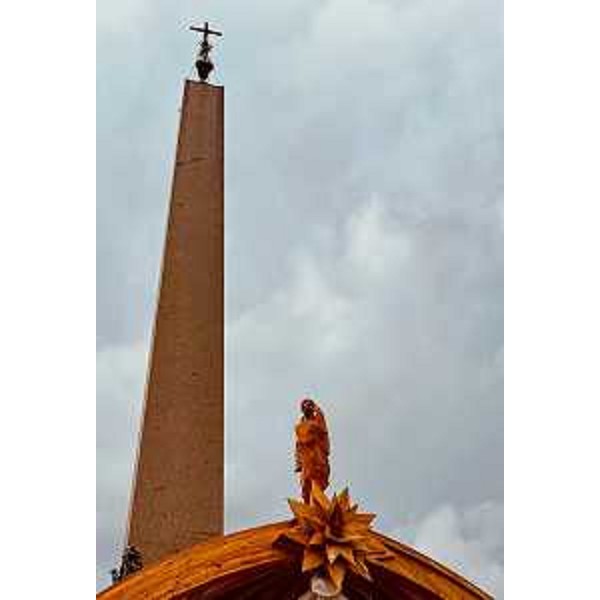 Un particolare del presepe di Sutrio in piazza San Pietro - Un particolare del presepe di Sutrio in piazza San Pietro