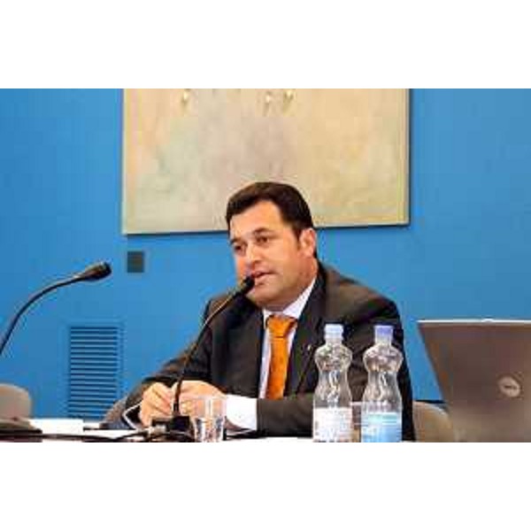 Franco Iacop (Assessore regionale per le relazioni internazionali, comunitarie e autonomie locali) al seminario per la Cooperazione Territoriale Obiettivo 3 (Trieste, 21/07/06)