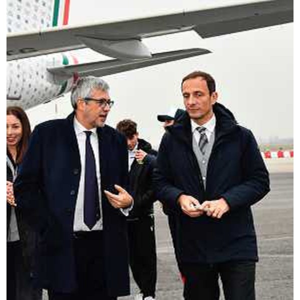 Il governatore Fedriga assieme all'amministratore delegato di ITA Fabio Maria Lazzerini - Il governatore Fedriga assieme all'amministratore delegato di ITA Fabio Maria Lazzerini