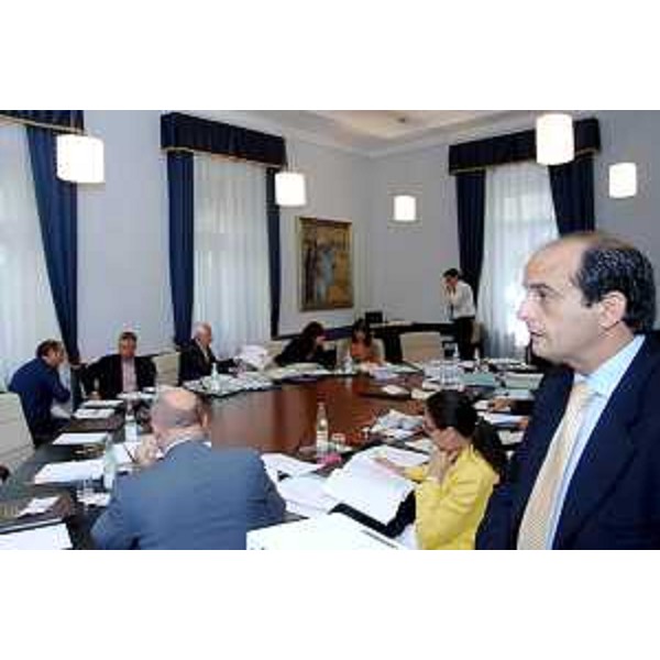 Josep Ejarque (Direttore Turismo Friuli Venezia Giulia) alla giunta. (Trieste 21/07/06)