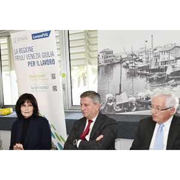 L'assessore del Friuli Venezia Giulia al Lavoro, Alessia Rosolen, nella sede della Grado impianti turistici. - L'assessore del Friuli Venezia Giulia al Lavoro, Alessia Rosolen, nella sede della Grado impianti turistici.