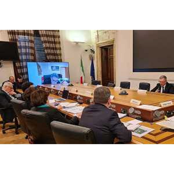 L'assessore regionale Stefano Zannier interviene durante il workshop suille sinergie per i Fondi europei alla Presidenza del Consilgio dei ministri - L'assessore regionale Stefano Zannier interviene durante il workshop suille sinergie per i Fondi europei alla Presidenza del Consilgio dei ministri