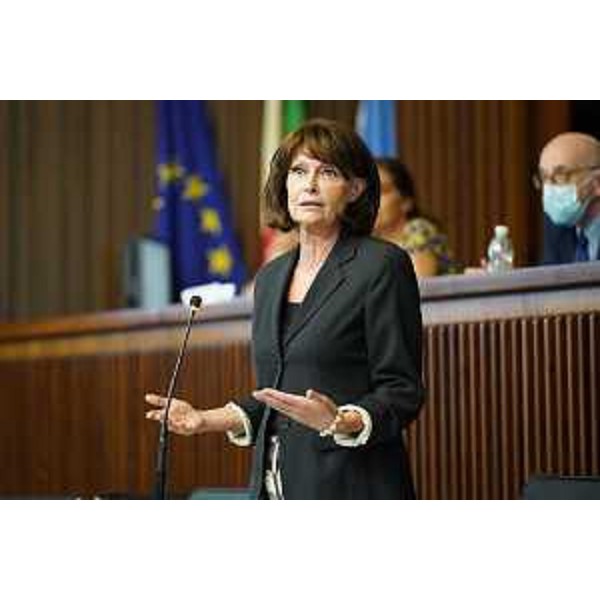 L'assessore regionale alla Famiglia, Istruzione, Formazione, Ricerca e Università Alessia Rosolen - L'assessore regionale alla Famiglia, Istruzione, Formazione, Ricerca e Università Alessia Rosolen