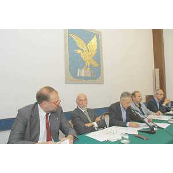 La conferenza stampa al termine della riunione di Giunta nella sede della Regione a Trieste. (Trieste 11/07/03)