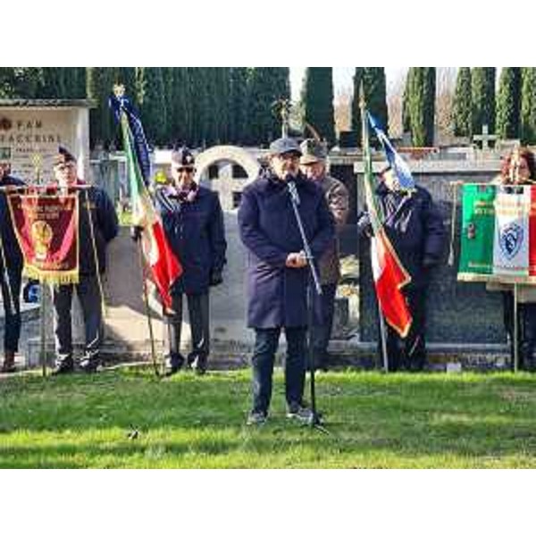 L'assessore regionale Sebastiano Callari mentre interviene durante la cerimonia a Monfalcone - L'assessore regionale Sebastiano Callari mentre interviene durante la cerimonia a Monfalcone