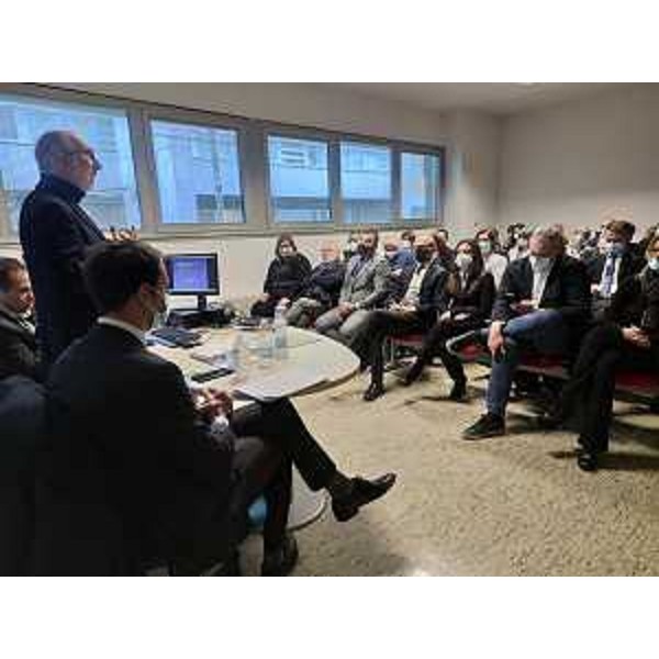 Il vicegovernatore Riccardo Riccardi interviene a Latisana - Il vicegovernatore Riccardo Riccardi interviene a Latisana