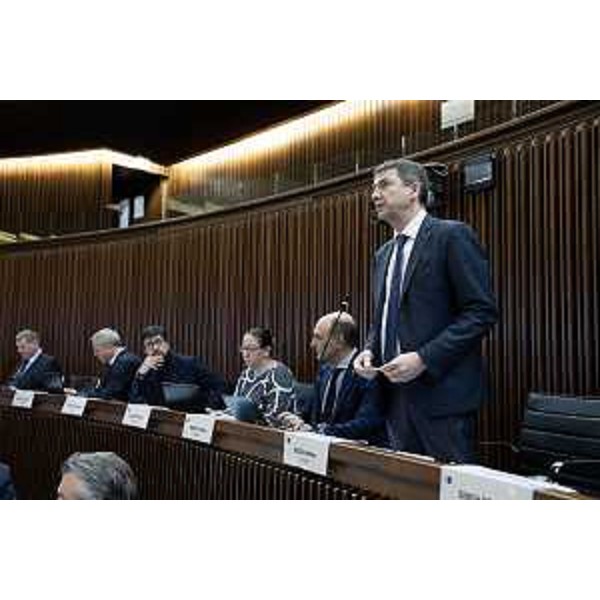 Andrea Ussai (M5S) - Andrea Ussai (M5S)