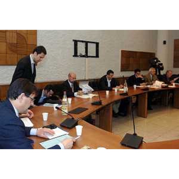 Lodovico Sonego (Assessore regionale alla pianificazione territoriale, energia, mobilità e infrastrutture di trasporto) alla riunione sul primo piano energetico (Trieste 28/04/06)