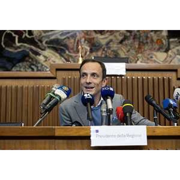 Il governatore Massimiliano Fedriga durante la conferenza stampa - Il governatore Massimiliano Fedriga durante la conferenza stampa