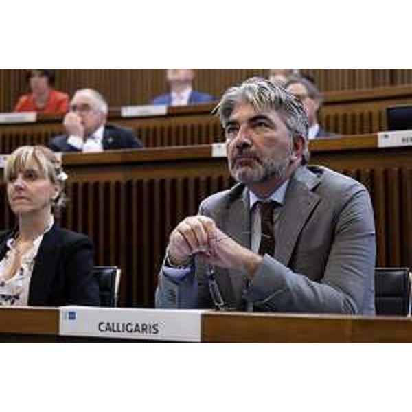 Antonio Calligaris (Lega) con, alla sua destra, la collega Lucia Buna - Antonio Calligaris (Lega) con, alla sua destra, la collega Lucia Buna