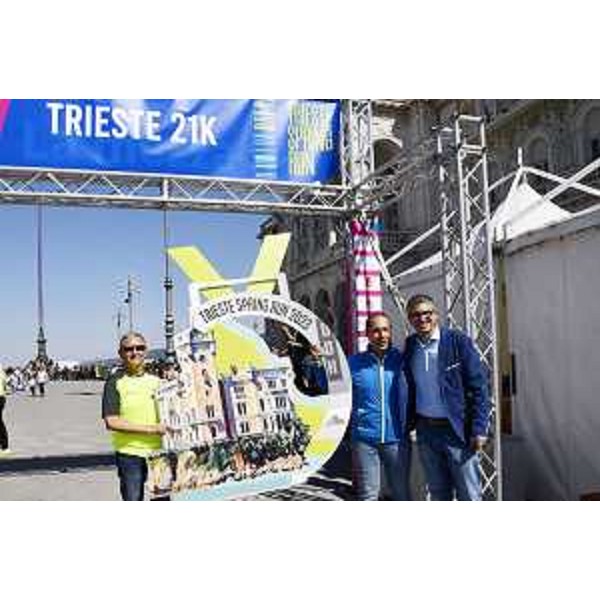 Lassessore regionale alle Autonomie locali Pierpaolo Roberti, durante le premiazioni della Trieste Spring Young - Lassessore regionale alle Autonomie locali Pierpaolo Roberti, durante le premiazioni della Trieste Spring Young