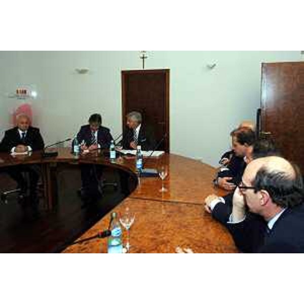 Renzo Tondo (Presidente Regione Friuli Venezia Giuluia) incontro in Camera di Commercio con categorie del pordenonese. (Pordenone 24/07/08)