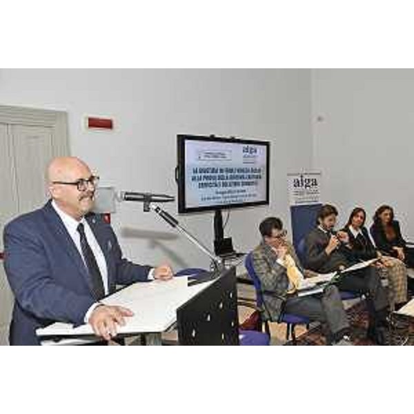 L'assessore regionale Sebastiano Callari nel corso del suo intervento in occasione dellevento formativo "La Giustizia in Friuli Venezia Giulia alla prove della riforma Cartabia: criticità e soluzioni condivise" - L'assessore regionale Sebastiano Callari nel corso del suo intervento in occasione dellevento formativo "La Giustizia in Friuli Venezia Giulia alla prove della riforma Cartabia: criticità e soluzioni condivise"