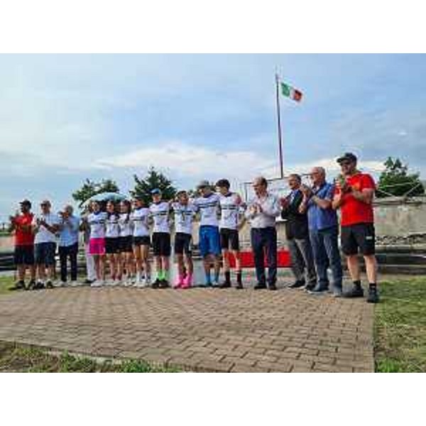 Il vicegovernatore Mario Anzil alle premiazioni delle gare ciclistiche 6° Memorial Venier Asco e 23° Memorial Pressacco Pasqualino - Il vicegovernatore Mario Anzil alle premiazioni delle gare ciclistiche 6° Memorial Venier Asco e 23° Memorial Pressacco Pasqualino