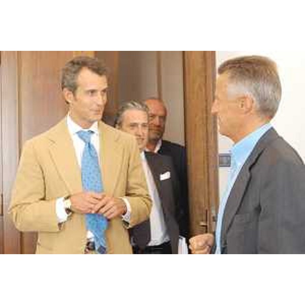 Alessandro Benetton (Gruppo Benetton) e Riccardo Illy (Presidente Friuli Venezia Giulia) nella sede della Regione a Trieste. (Trieste 04/09/03)
