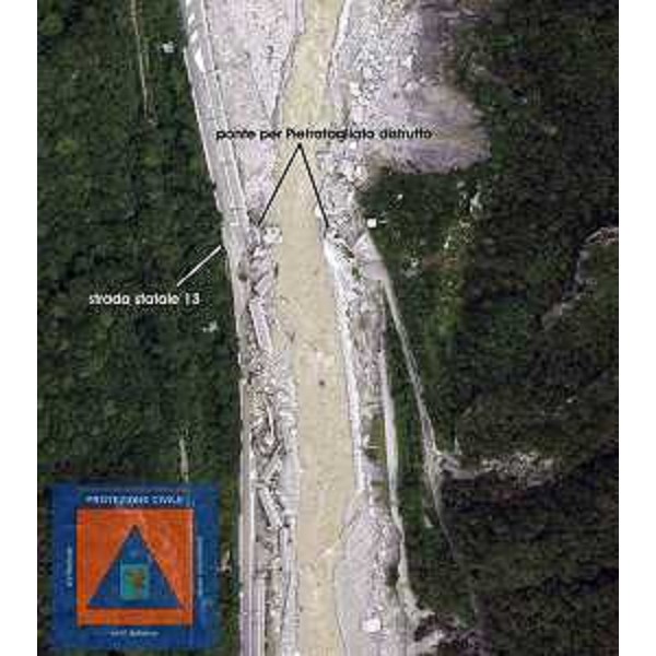 Rilievi per la costruzione del ponte 'Bailey' sul Fella, al servizio della comunità di Pietratagliata in Comune di Pontebba. (05/09/03)